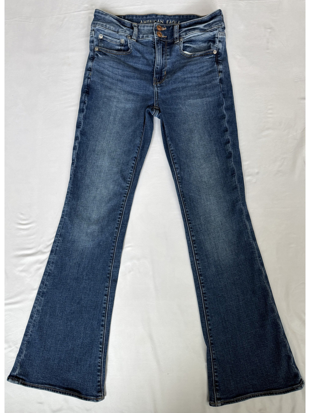 American Eagle Size 4 Short Hi-Rise Artist Flare Jeans Medium Wash Stretch